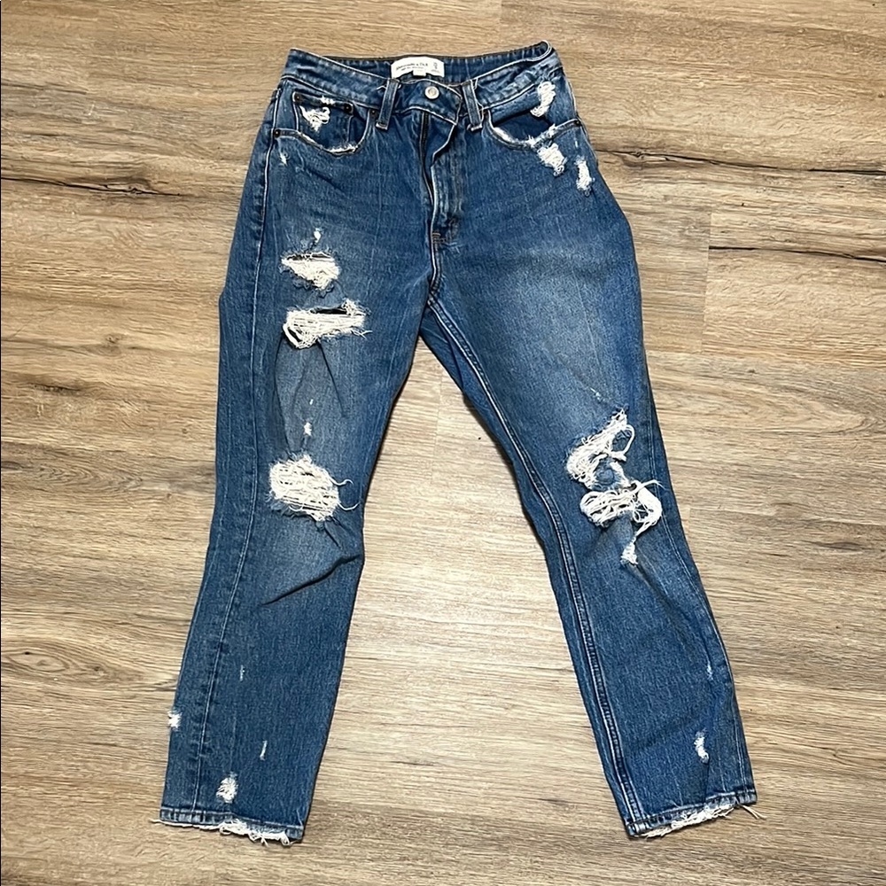 Abercrombie & Fitch Curve Love High Rise Mom Jean
